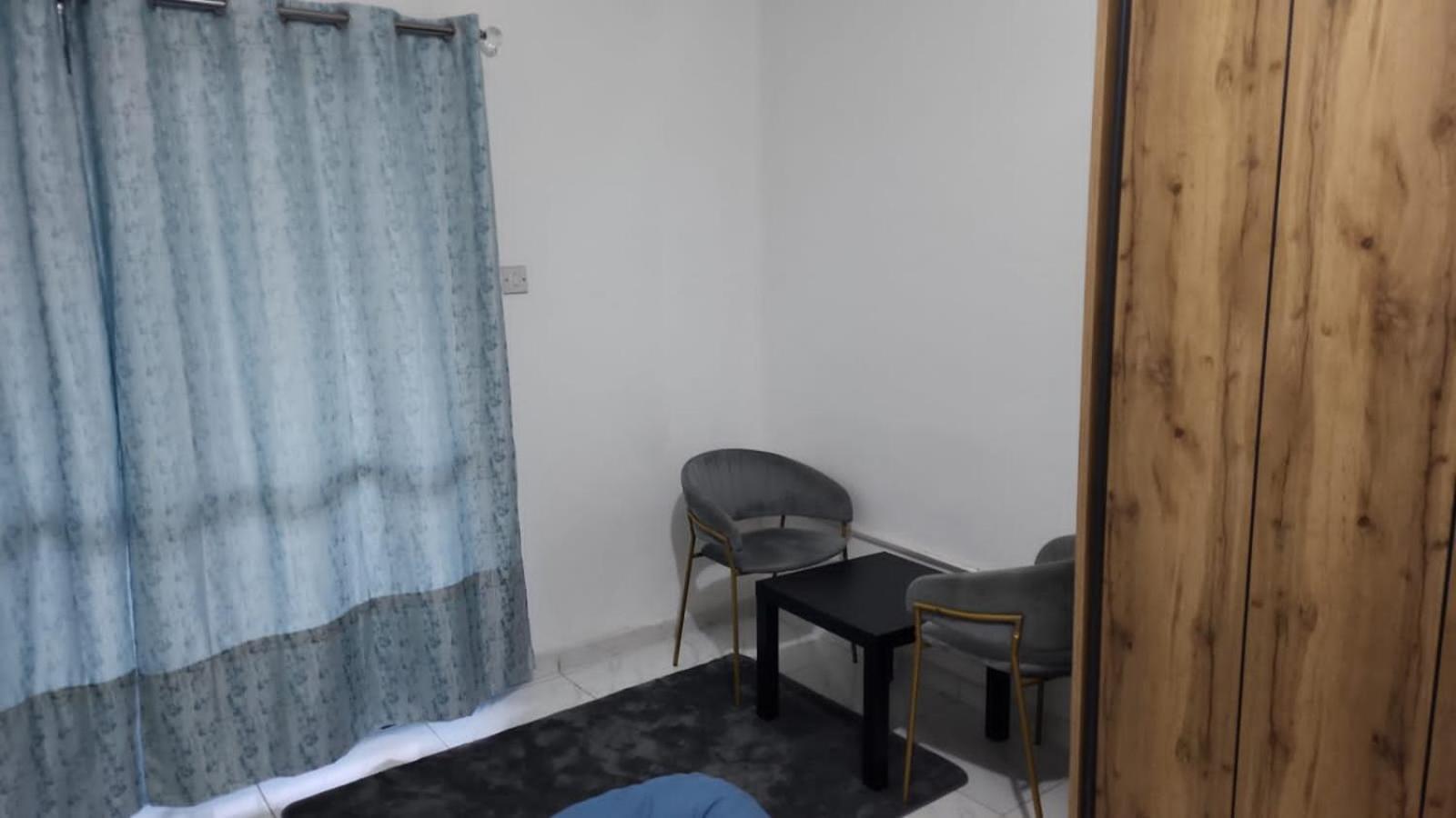 Sharing Motel Rooms Abu Dzabi Kültér fotó