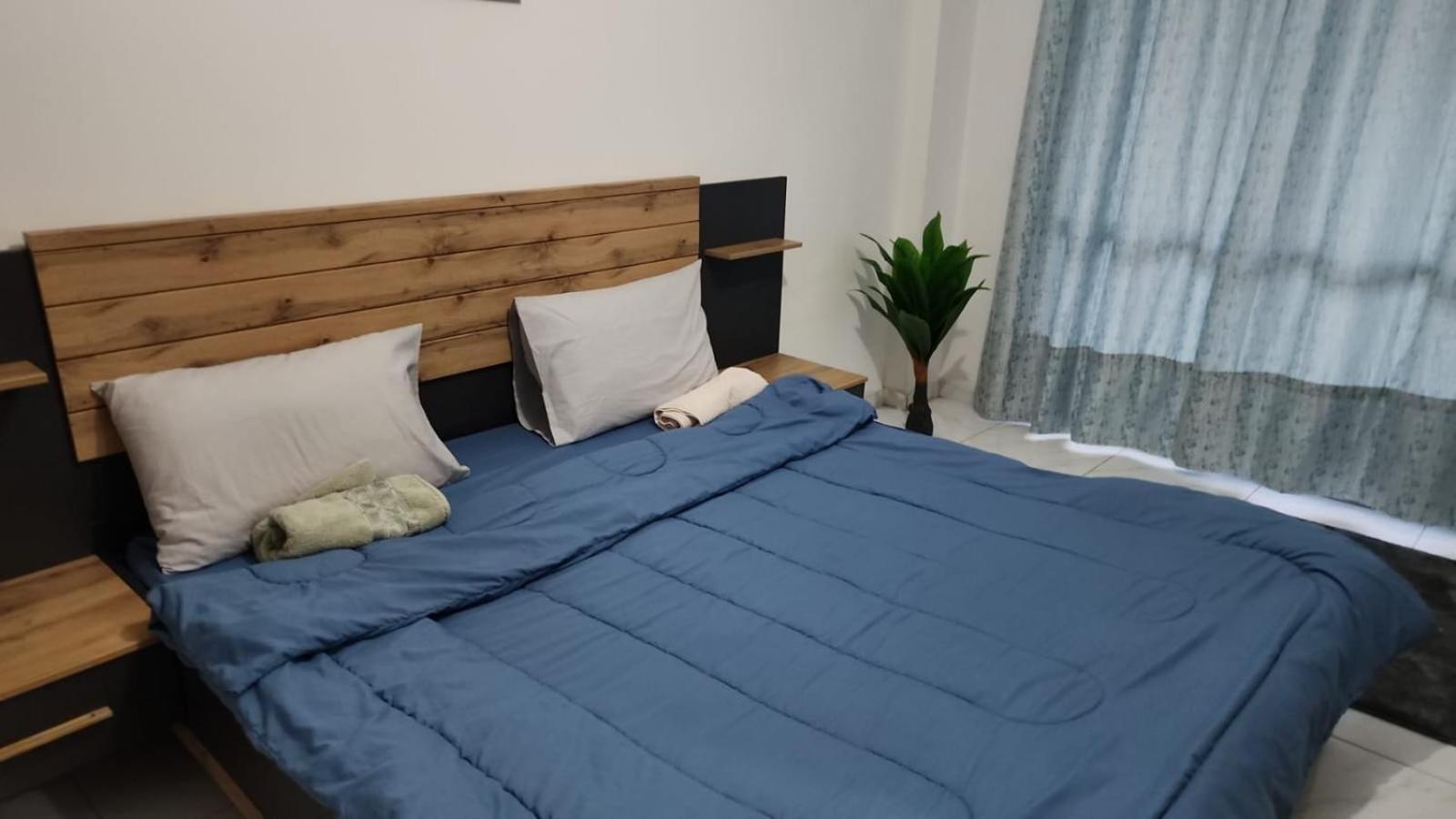 Sharing Motel Rooms Abu Dzabi Kültér fotó